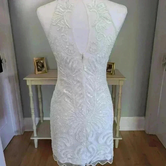 White Verte Beaded And Sequined Cocktail Homecoming Dress Size M - Picture 4 of 11